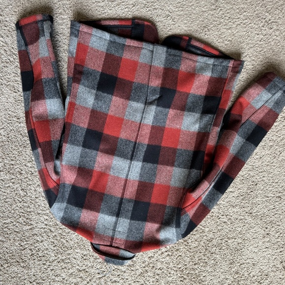 Filson Mackinaw Wool Blazer - Black/Charcoal/Rust Buffalo Check - XL - Picture 2 of 3